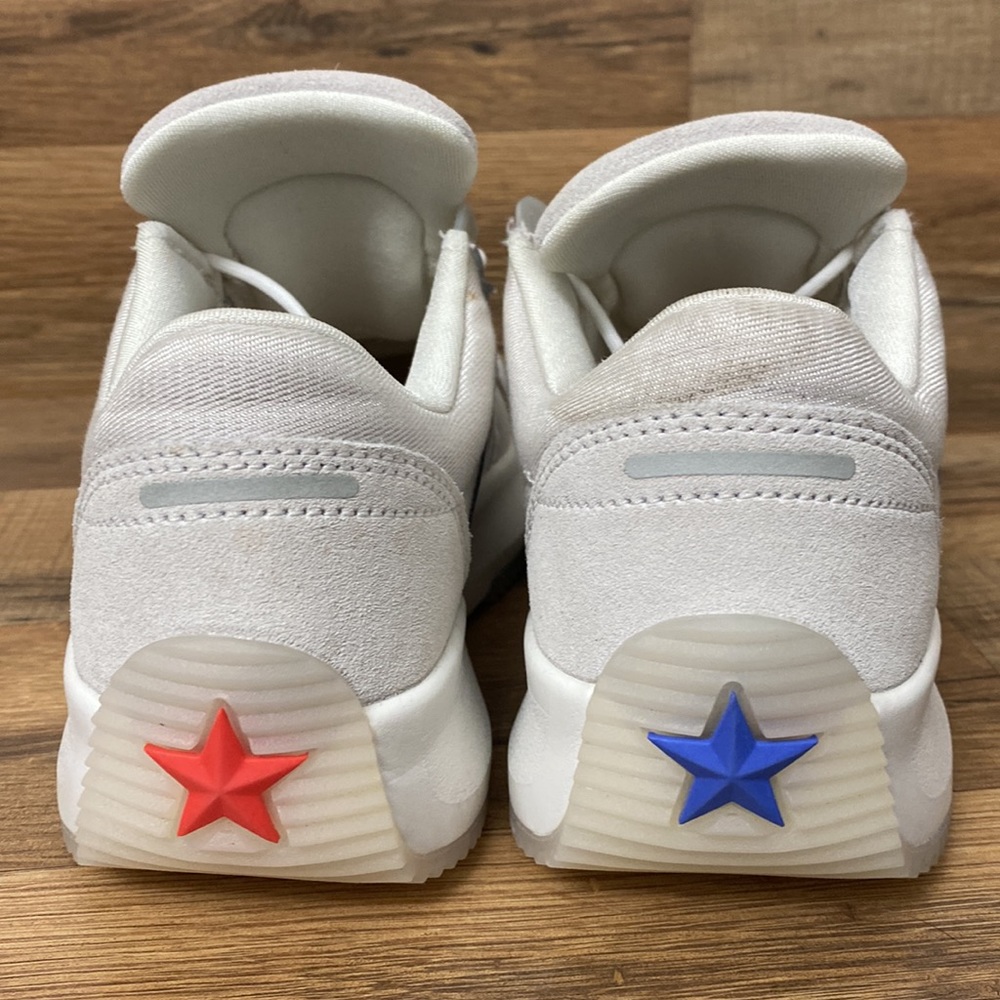 CONVERSE LOW TOP BRAND NEW - Picture 3 of 7